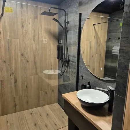 Z Prywatnym Garażem Narciarska 14h Apartment