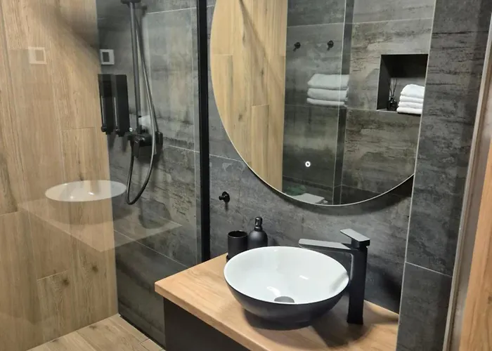 דירה Z Prywatnym Garazem Narciarska 14h