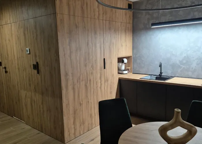 דירה Z Prywatnym Garazem Narciarska 14h *